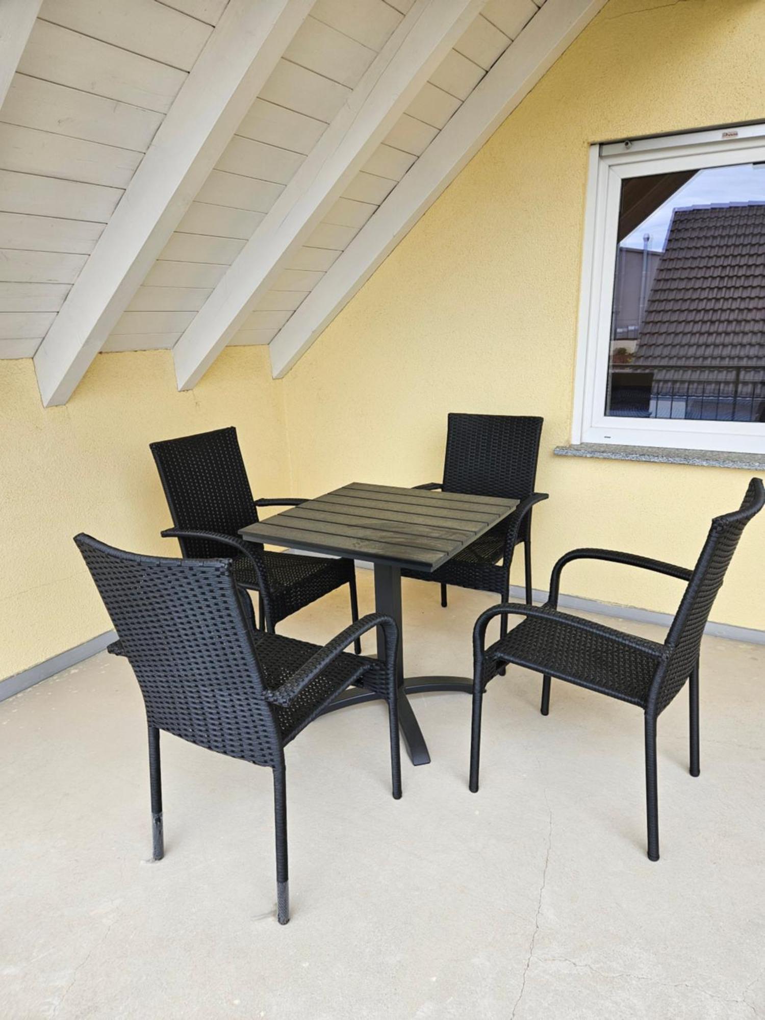 Familienzimmer mit Balkon